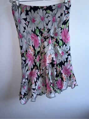 Y2K 00s Asymmetrical ruffle hem floral mid length skirt
